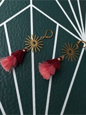 Sunburst Tassel Earrings in Ombre Burgundy and Pink - handmade
